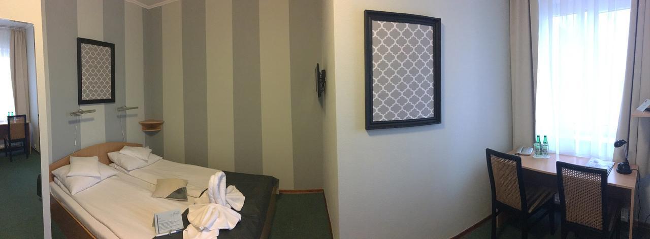 Hotel U Michalika Pszczyna Esterno foto